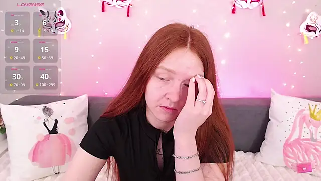 Evarey  online show from May 21, 5:03 am
