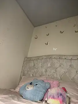 emi star online show from April 9, 8:03 pm