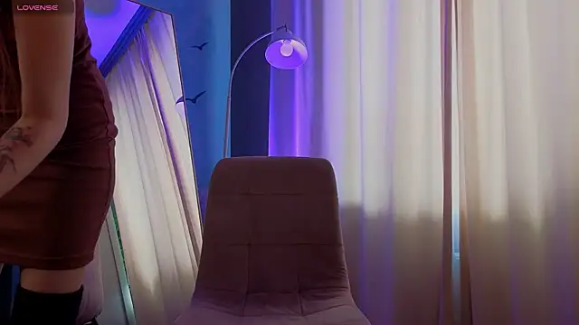 kitsun ne online show from April 15, 7:26 am