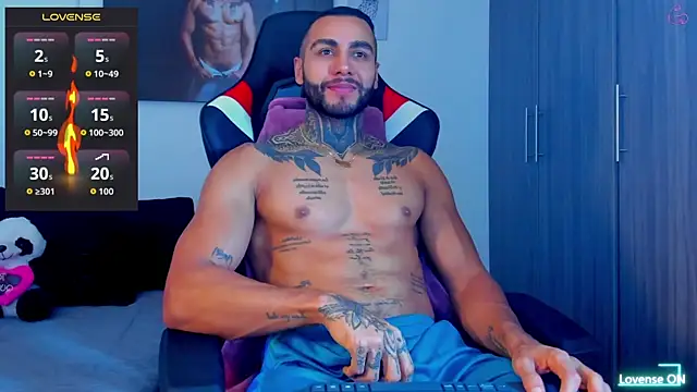 Danny Willson online show from March 26, 2:00 pm