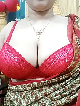 Beauty Queen Soniya online show from March 8, 3:43 am