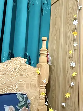 Beauty Queen Soniya online show from March 24, 1:10 am