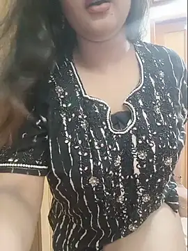 Snapshot of Beauty_Queen_Soniya chatting on June 16, 2:47 am Beauty Queen Soniya online show from June 16, 2:47 am