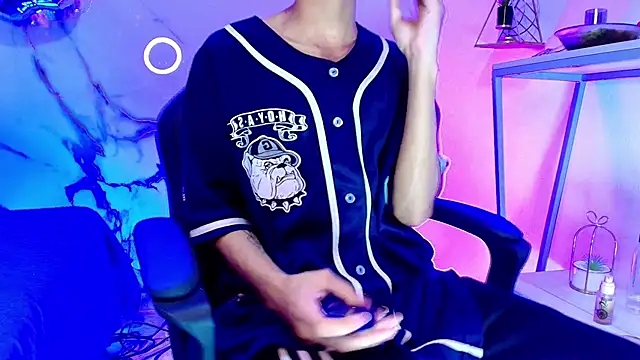 JacobBlackwell  online show from February 17, 3:36 am