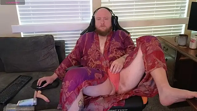 theballboy1 online show from May 11, 2:23 pm