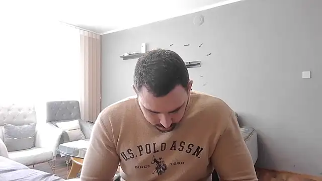 Snapshot of mastermute chatting on January 18, 10:52 am mastermute online show from January 18, 10:52 am