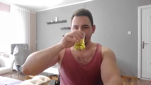 Snapshot of mastermute chatting on February 12, 12:00 pm mastermute online show from February 12, 12:00 pm