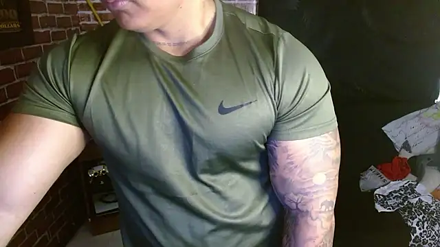 jordan bigcock  online show from January 19, 5:00 am