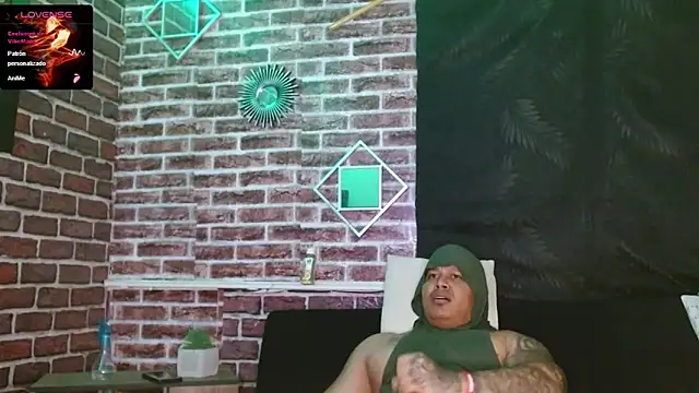 jordan bigcock  online show from February 24, 10:02 am