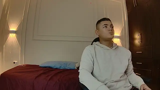 dante and kiara online show from February 3, 8:36 pm