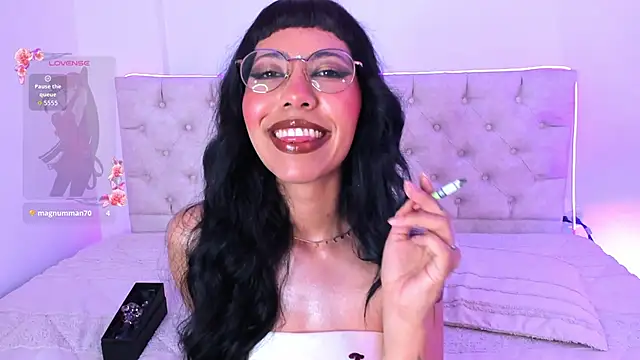 Snapshot of Nina_fox_0691 chatting on February 1, 3:10 pm Nina fox 0691 online show from February 1, 3:10 pm