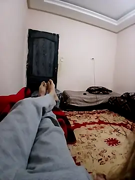 latarak321 online show from March 23, 6:01 pm