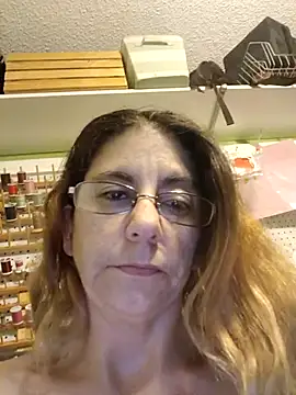 1988beth online show from October 10, 11:15 pm