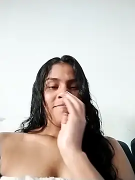 Snapshot of Emily_playboy1 chatting on November 7, 9:04 pm Emily playboy1 online show from November 7, 9:04 pm