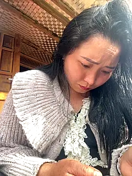 miemie-xx online show from December 23, 8:12 am