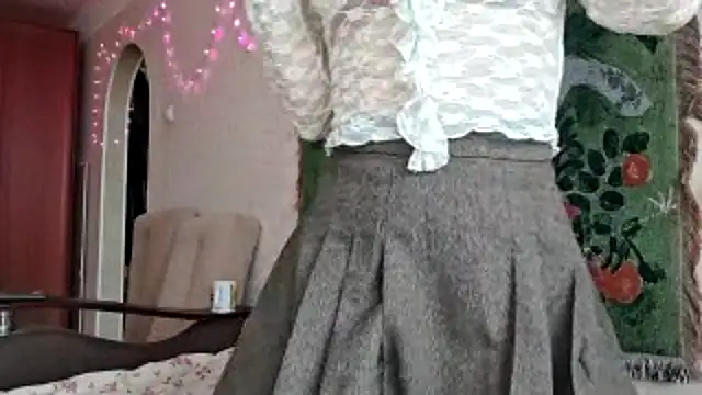 Snapshot of MiaLovelyOne chatting on March 26, 7:47 am MiaLovelyOne online show from March 26, 7:47 am