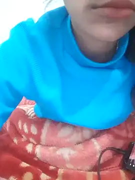 Snapshot of Mahi677 chatting on February 3, 6:40 am Mahi677 online show from February 3, 6:40 am