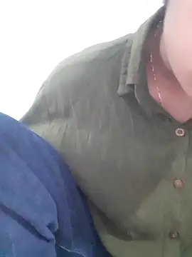 Snapshot of Mahi677 chatting on February 27, 4:01 am Mahi677 online show from February 27, 4:01 am