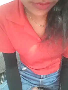 Snapshot of Mahi677 chatting on March 2, 5:08 am Mahi677 online show from March 2, 5:08 am