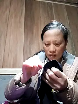 jerry-xx online show from November 27, 7:38 pm