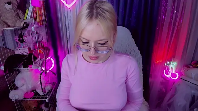 CeaneLino online show from April 11, 10:47 pm