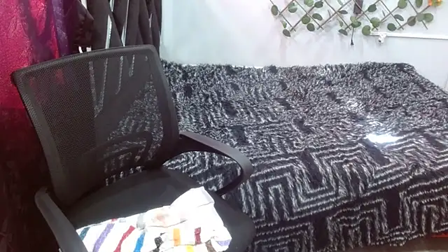 Melani ebony online show from March 21, 1:37 pm