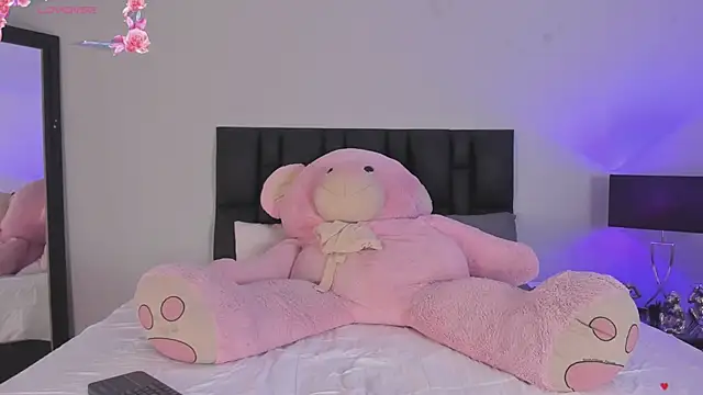 SaradaParker online show from March 11, 4:13 pm