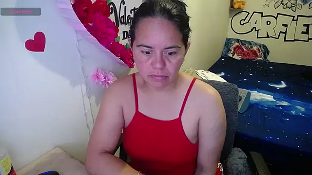 Snapshot of Miss__kendra_ chatting on April 25, 11:35 am Miss kendra online show from April 25, 11:35 am