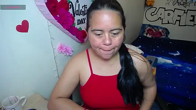 Snapshot of Miss__kendra_ chatting on April 25, 1:41 pm Miss kendra online show from April 25, 1:41 pm