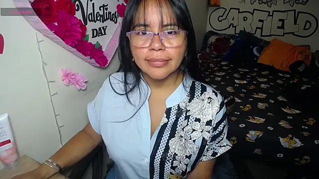 Snapshot of Miss__kendra_ chatting on May 12, 12:46 pm Miss kendra online show from May 12, 12:46 pm