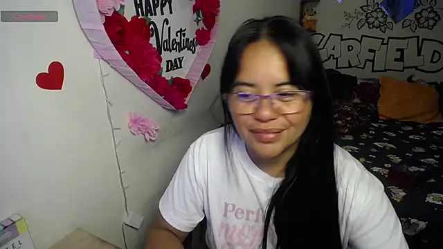 Snapshot of Miss__kendra_ chatting on May 20, 11:38 am Miss kendra online show from May 20, 11:38 am