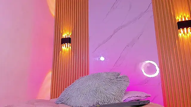 Ethan thouse online show from November 28, 8:06 am