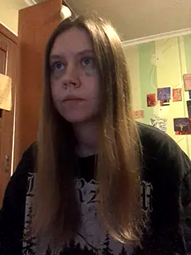 LunaVirelle online show from November 3, 5:25 pm