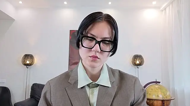 Marie Fitch online show from May 1, 3:33 am