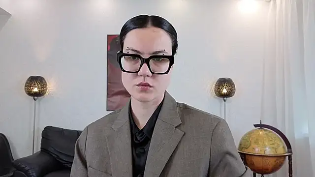 Marie Fitch online show from May 12, 3:58 am