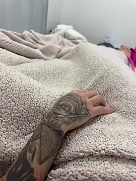 Snapshot of mel_casada chatting on November 9, 7:39 am mel casada online show from November 9, 7:39 am