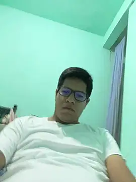Lukein23 online show from July 10, 8:18 am