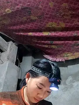 gio-thu online show from February 22, 2:48 pm