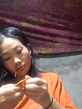 gio-thu online show from March 22, 1:03 pm