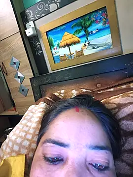 Ekta bhabhi99 online show from April 3, 7:50 am