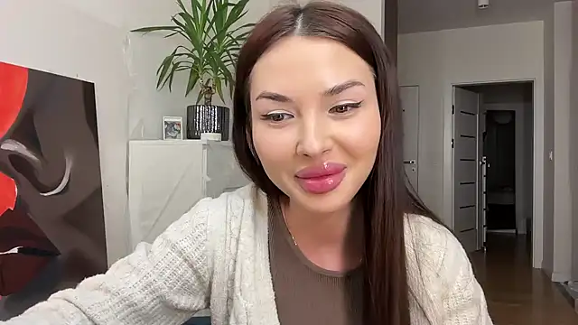 Snapshot of Nikmoria chatting on February 18, 7:21 pm Nikmoria online show from February 18, 7:21 pm