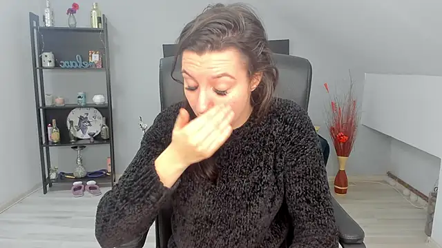 BettyJamess online show from January 8, 4:48 am