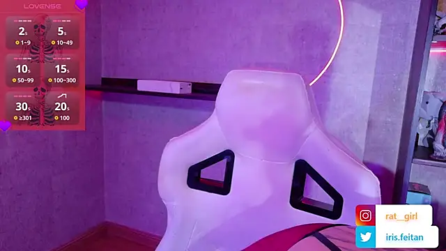 irisfeitan online show from April 14, 10:10 am