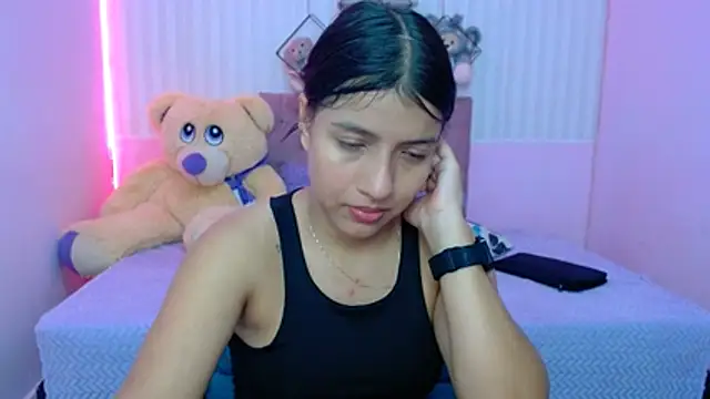 zara cute online show from November 28, 4:53 pm