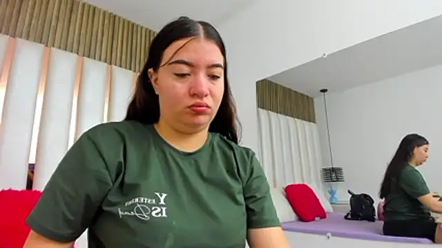 AmbarGills online show from January 12, 12:54 pm