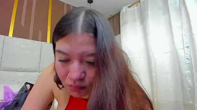 AmbarGills online show from March 17, 12:52 pm