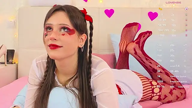 Snapshot of MoonliteDiva chatting on February 14, 7:16 am MoonliteDiva online show from February 14, 7:16 am