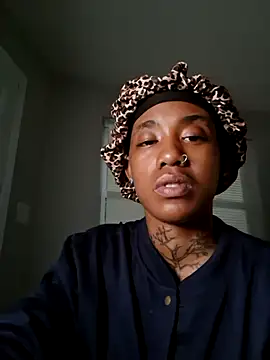 dezzidavill online show from April 12, 5:56 am