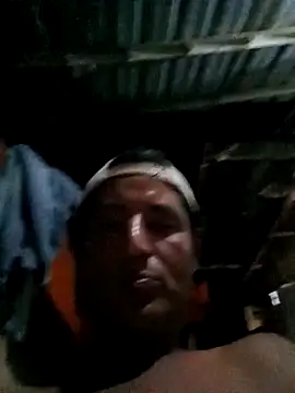 Snapshot of AopeZ36 chatting on April 21, 2:37 am AopeZ36 online show from April 21, 2:37 am