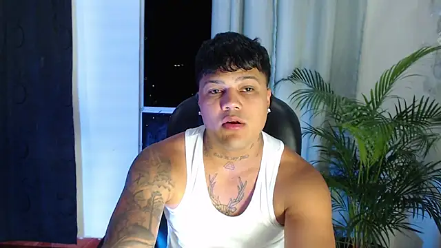 Boyhot 00 online show from January 8, 4:37 am